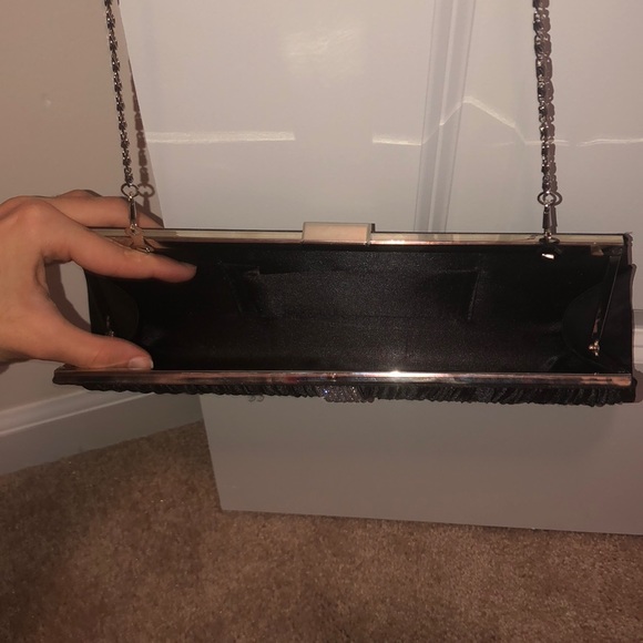 Purse - Picture 3 of 5